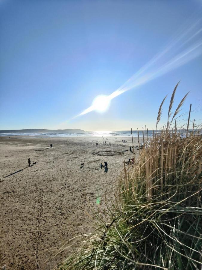 8 Woolacombe West - Luxury Apartment At Byron Woolacombe, Only 4 Minute Walk To Woolacombe Beach! Exterior photo