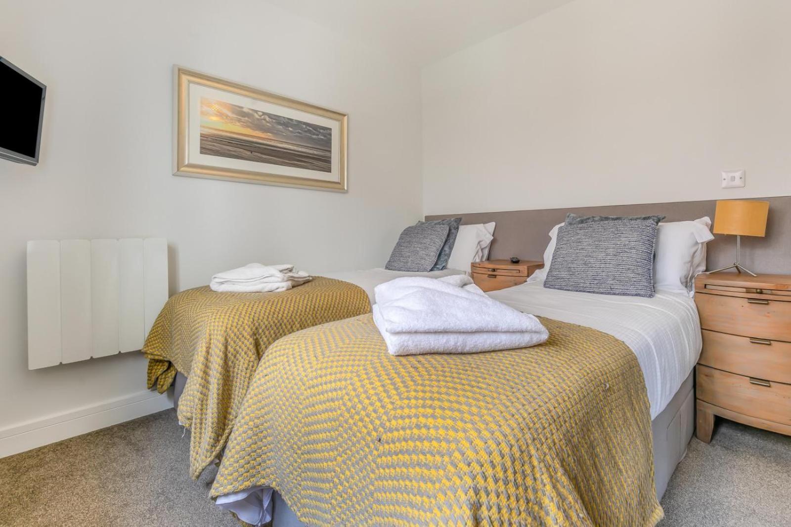 8 Woolacombe West - Luxury Apartment At Byron Woolacombe, Only 4 Minute Walk To Woolacombe Beach! Exterior photo
